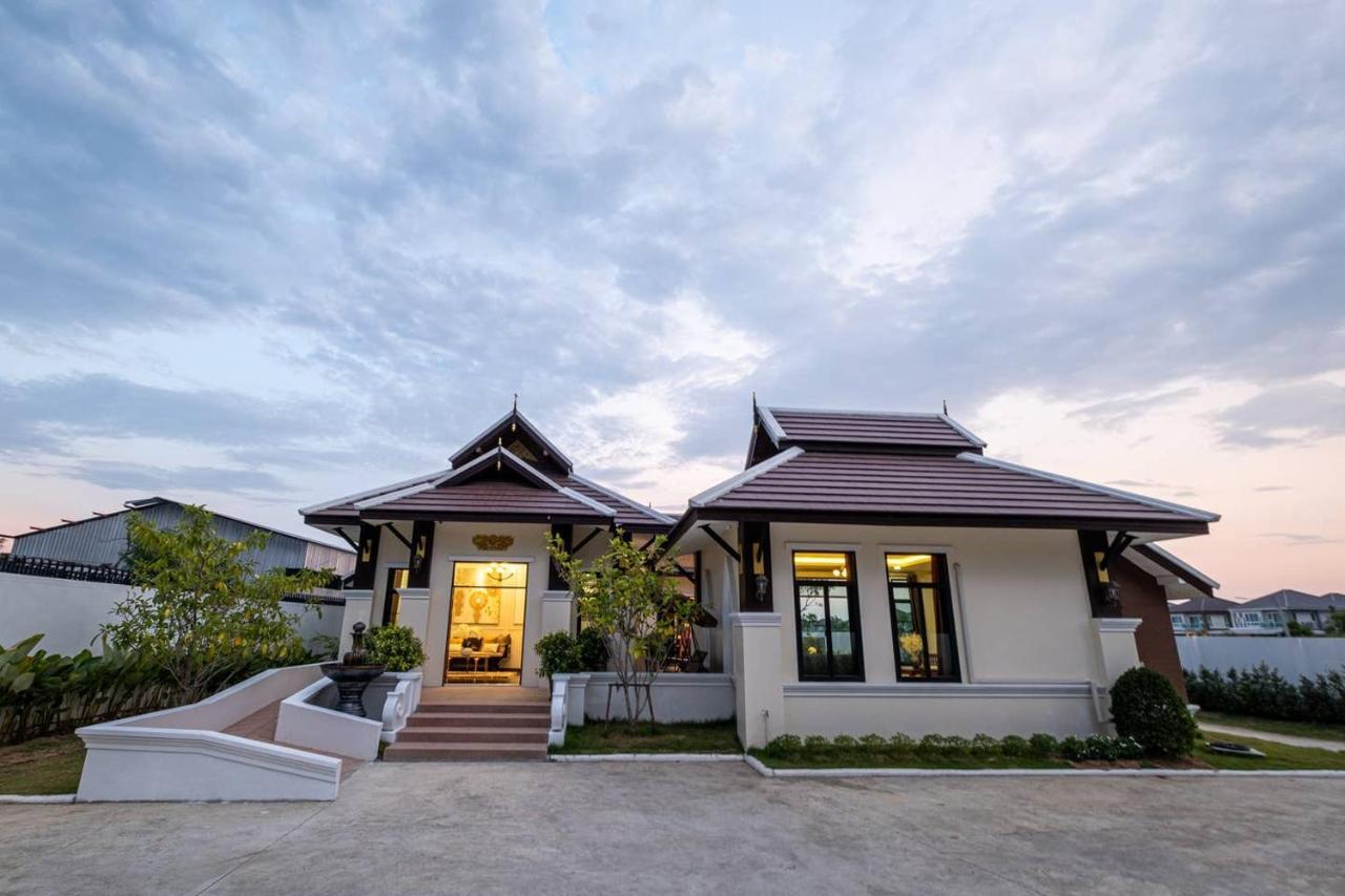Lanna Kamin Pool Villa Airport Chiang Mai Zewnętrze zdjęcie