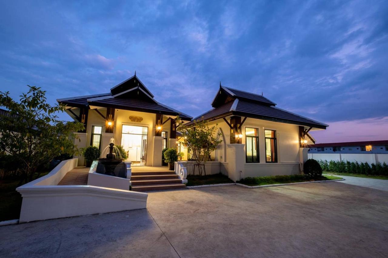Lanna Kamin Pool Villa Airport Chiang Mai Zewnętrze zdjęcie